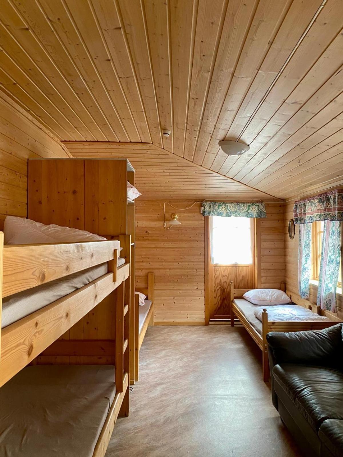 Trollstigen Camping And Gjestegard 욘달스네스 객실 사진